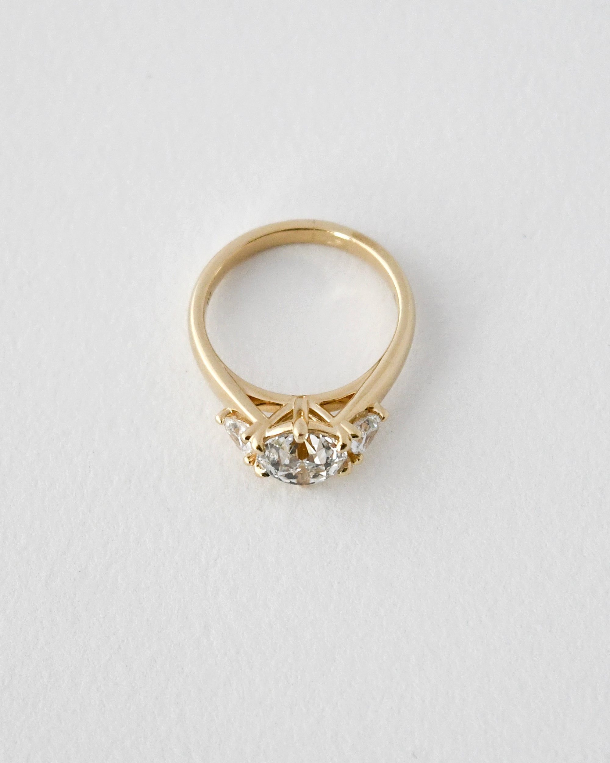 ANGE RING