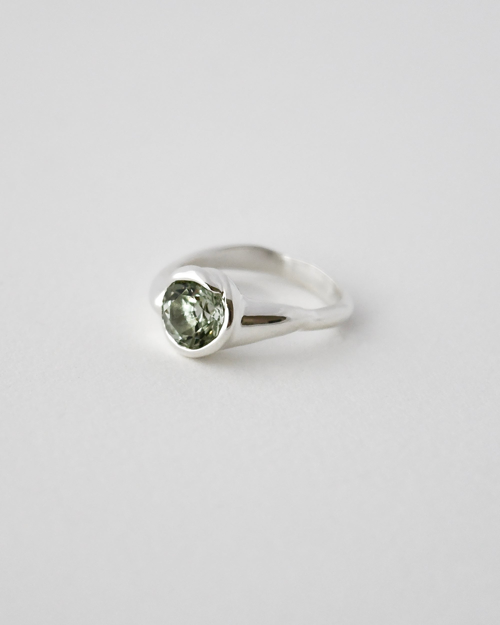 CURRENT SOLITAIRE | GREEN QUARTZ