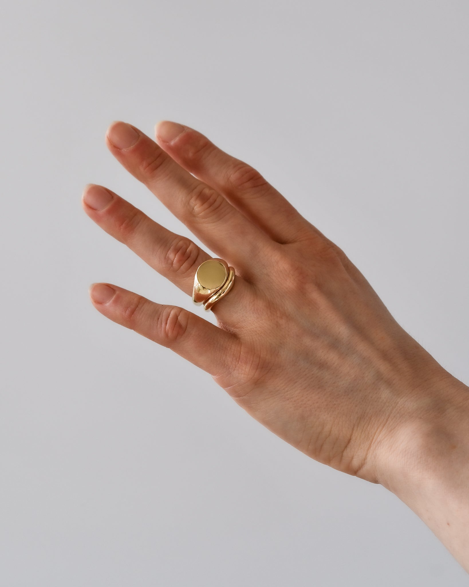 ROUND SIGNET