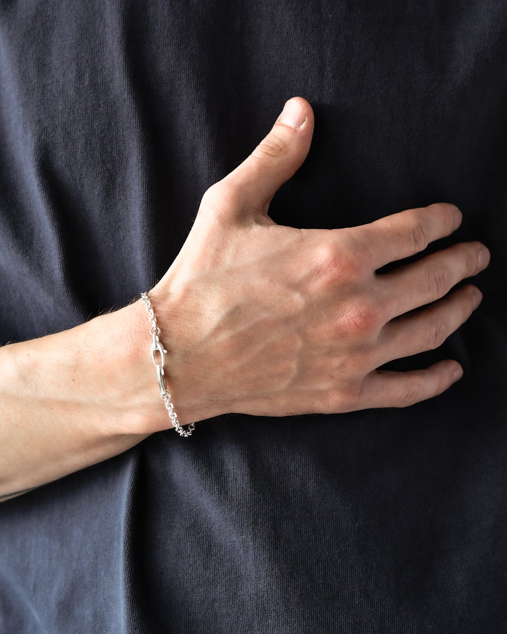 GRAVEN BRACELET | DISCONTINUED