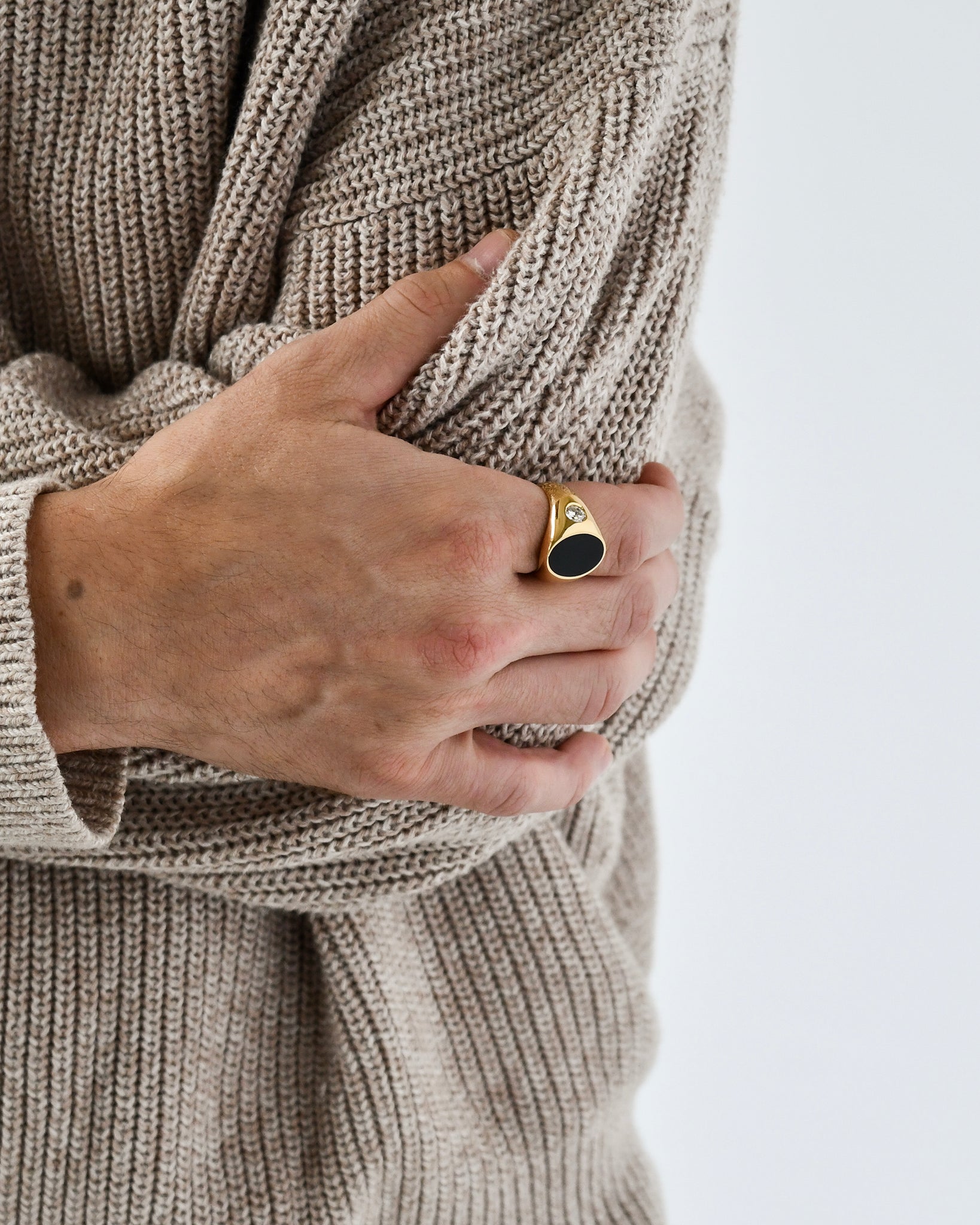 GRAVITY RING | BLACK ONYX