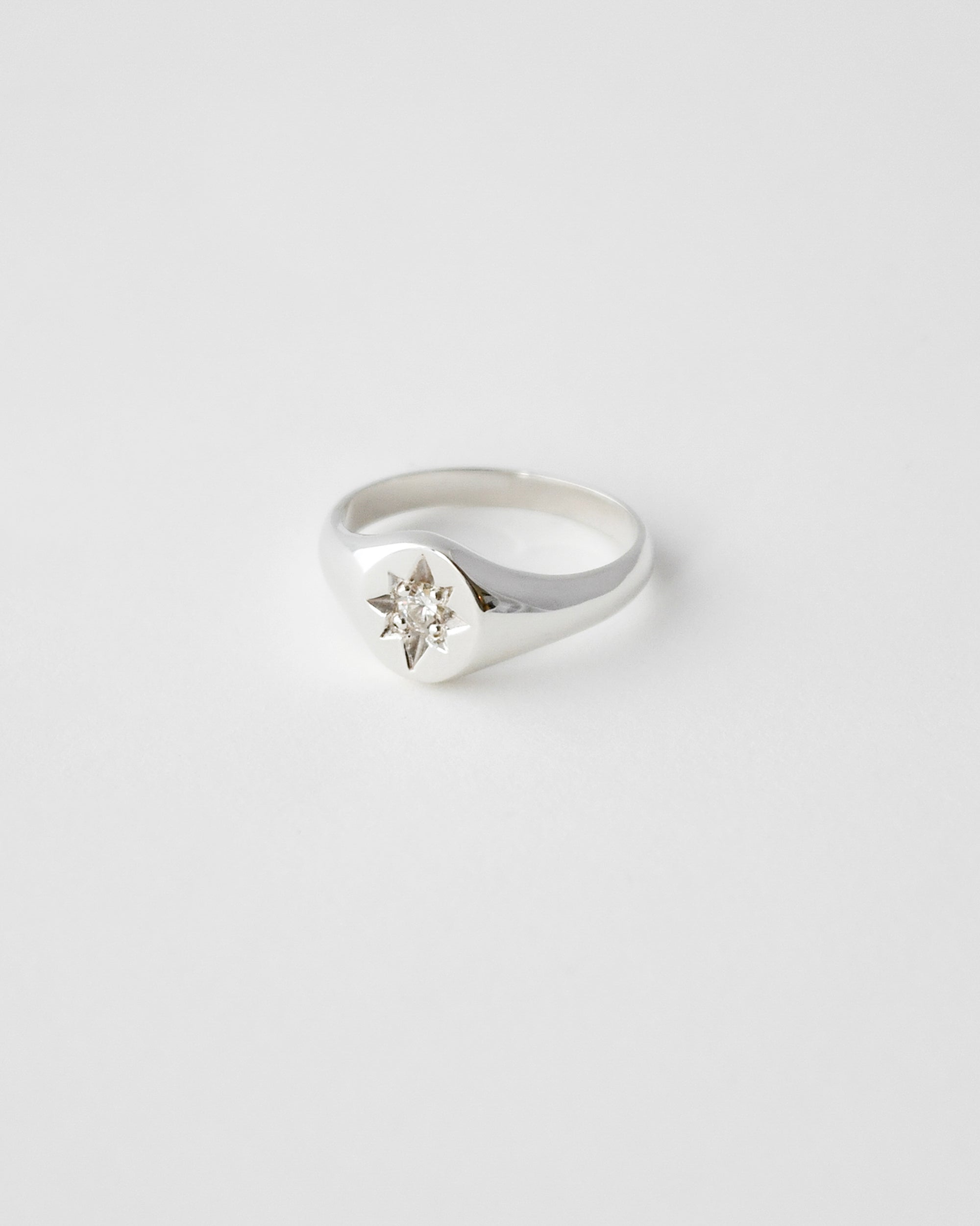 NOVA RING | DIAMOND