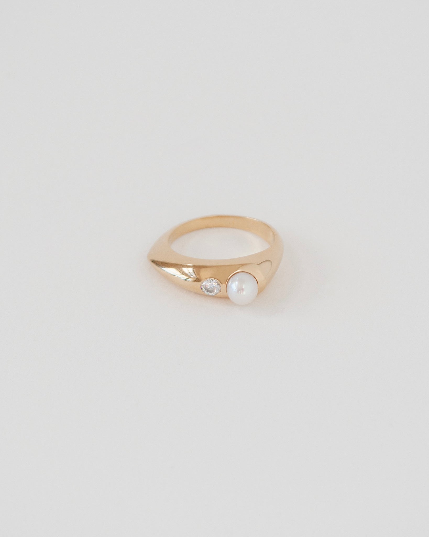 METEOR RING | PEARL