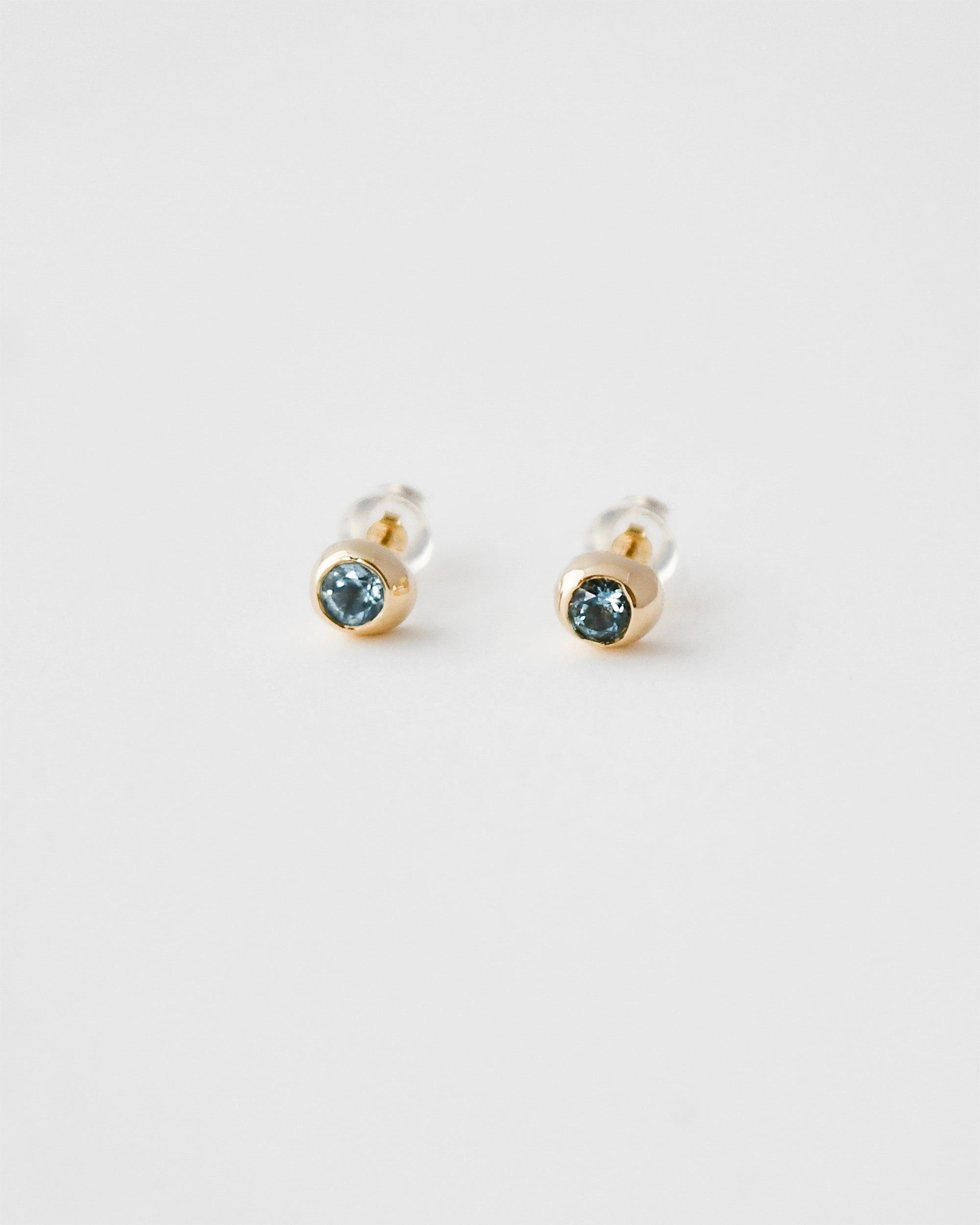 DEW DROP STUDS | AQUAMARINE