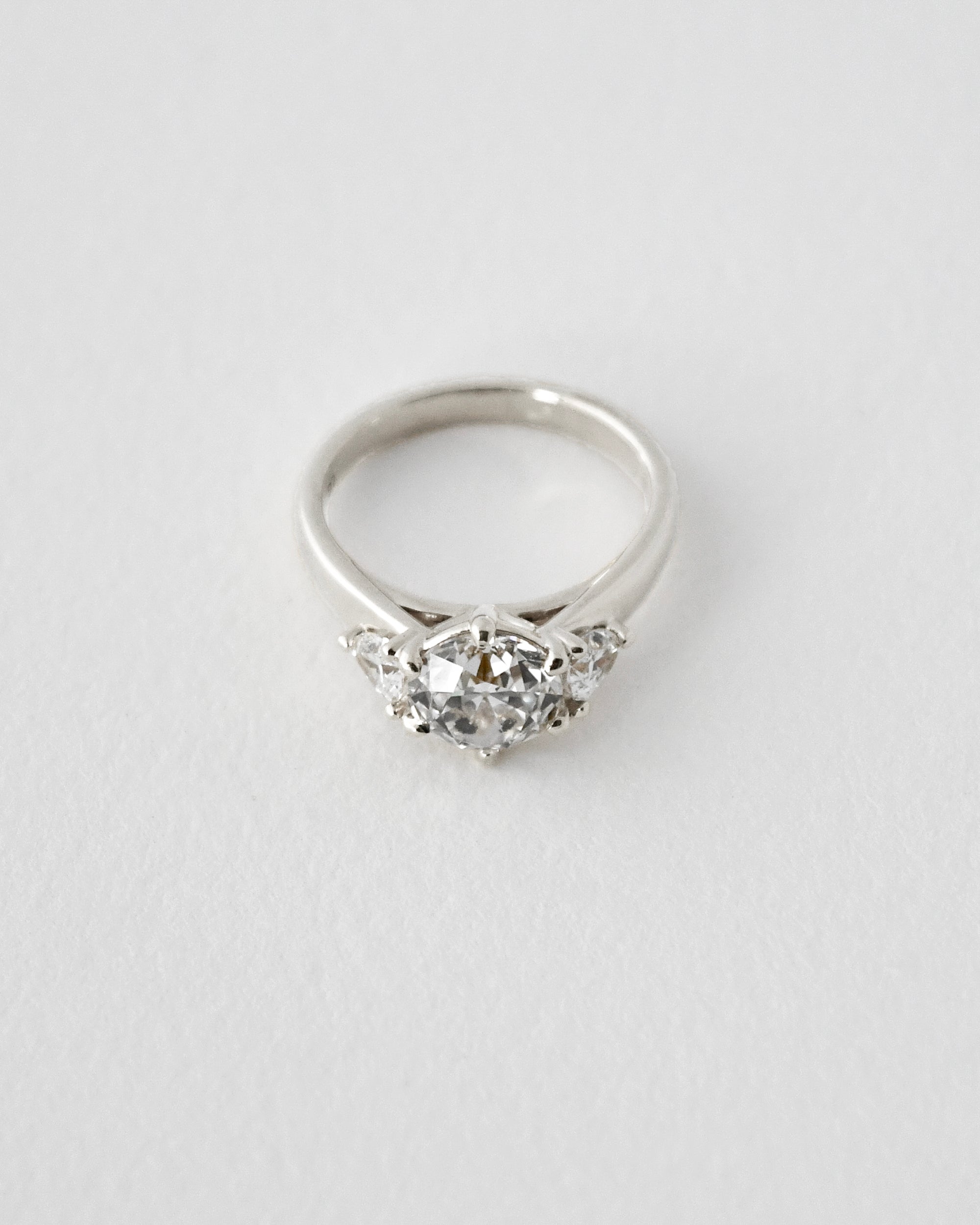 ANGE RING