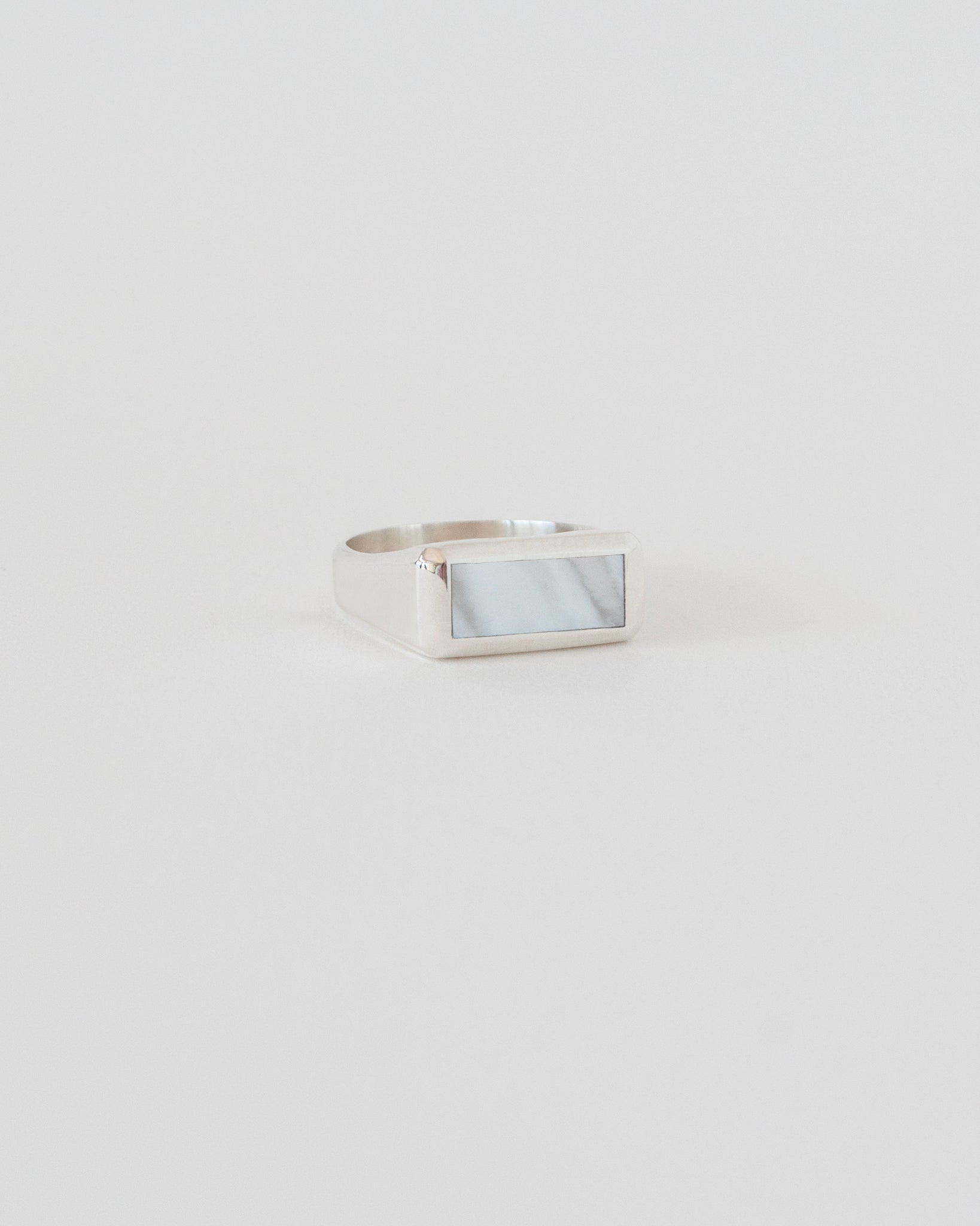 BASIN RING | MOTHER OF PEARL