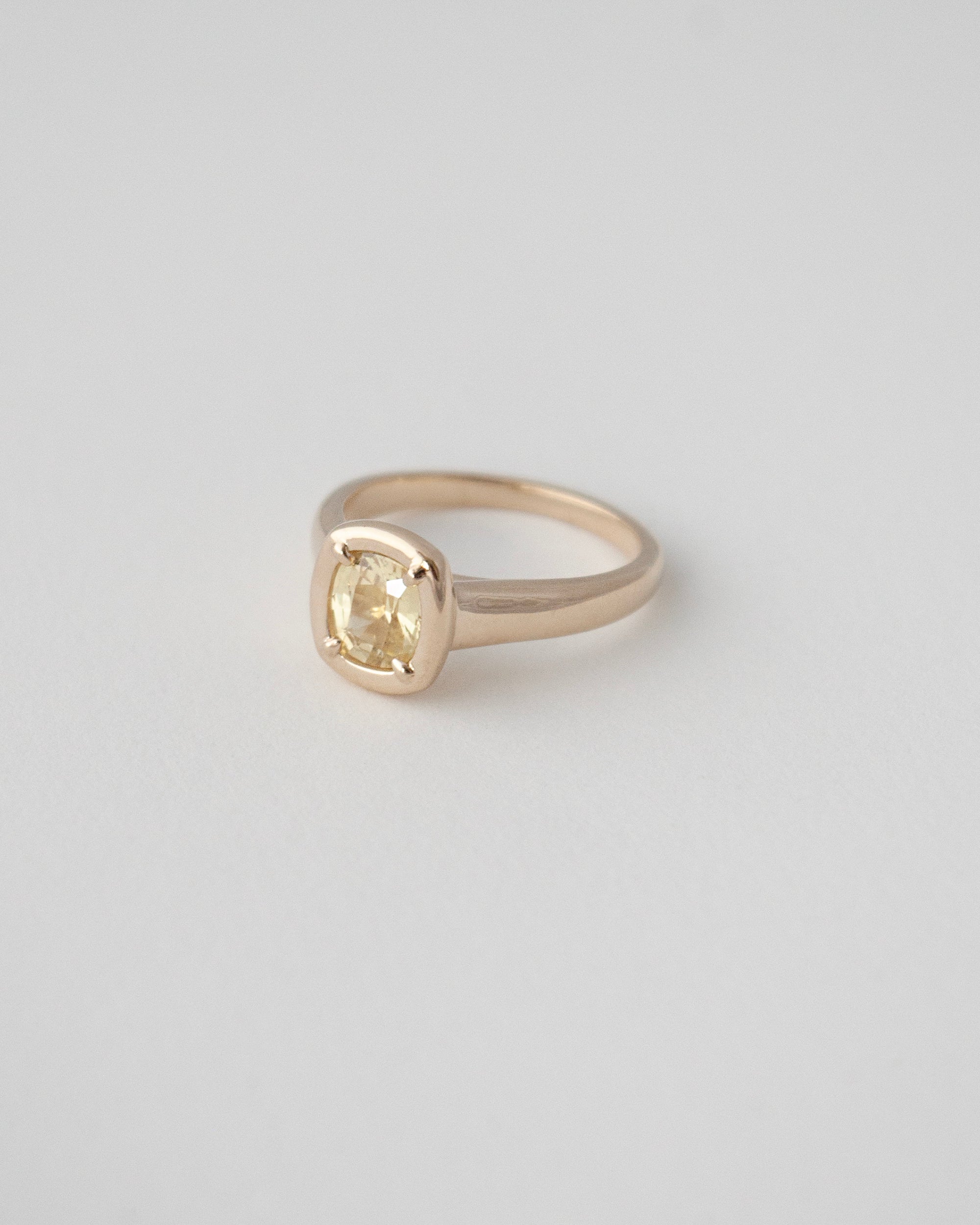 THE CARLY RING | YELLOW ELONGATED CUSHION SAPPHIRE