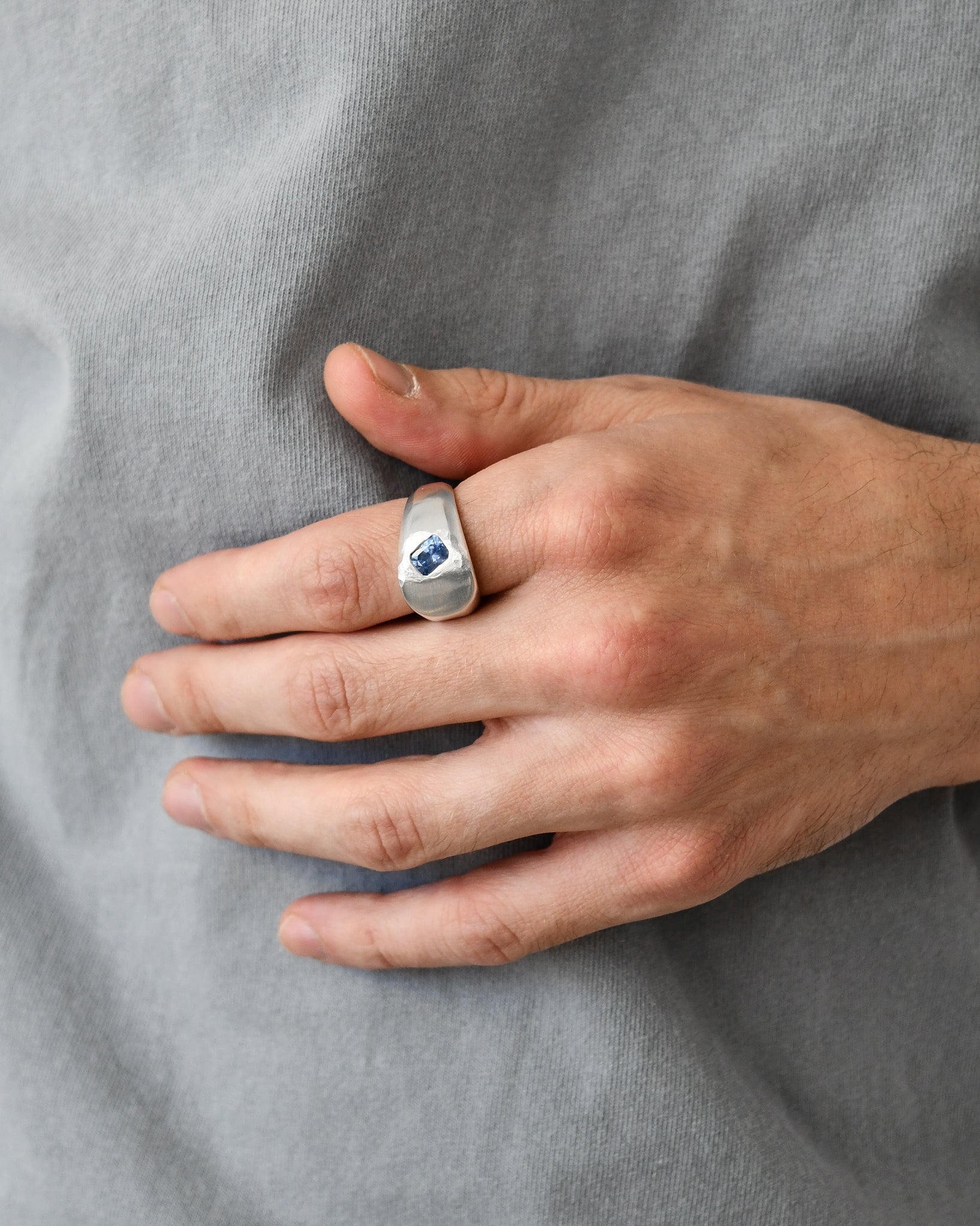 RING 104 | CORNFLOWER BLUE SAPPHIRE