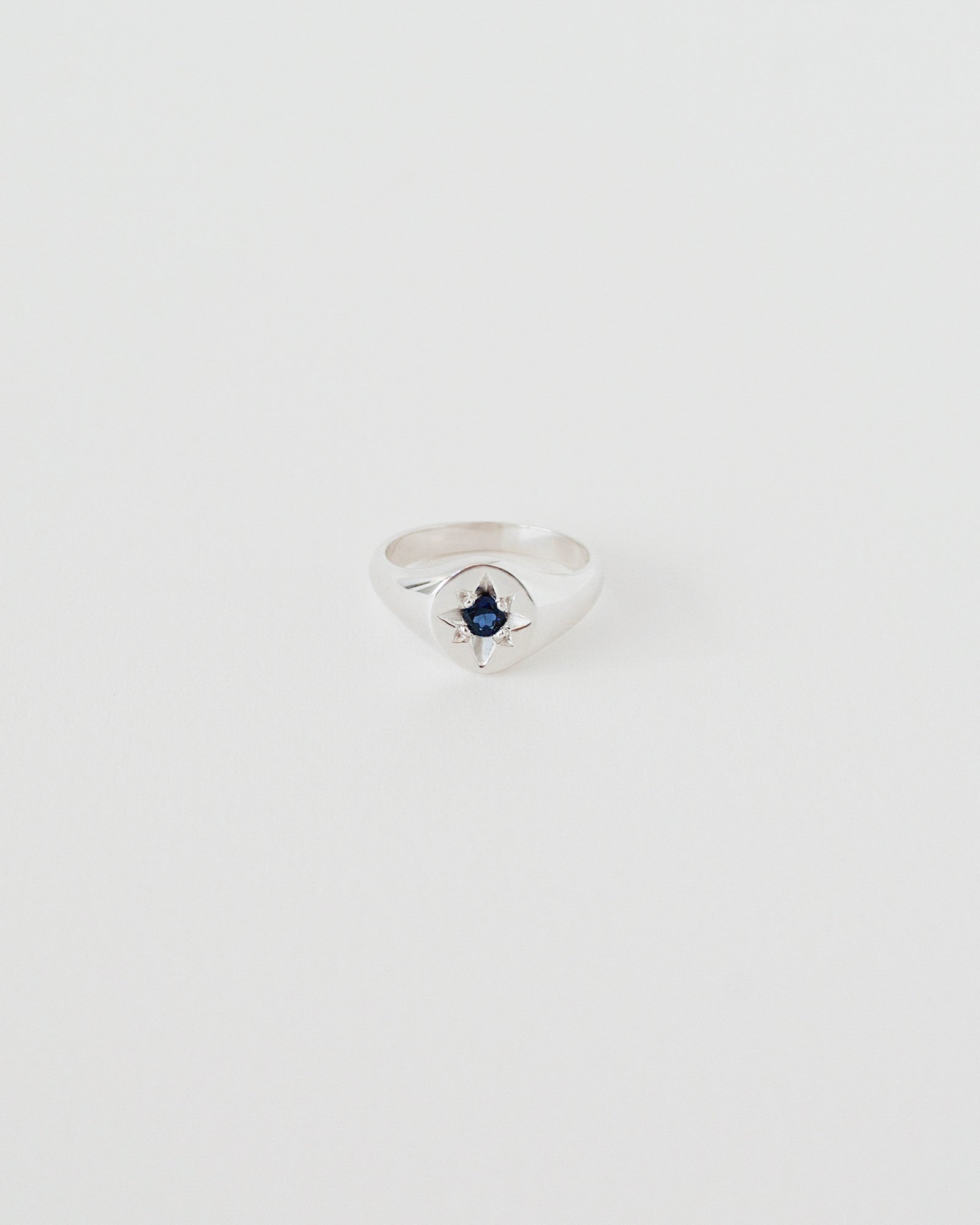 NOVA RING | BLUE SAPPHIRE