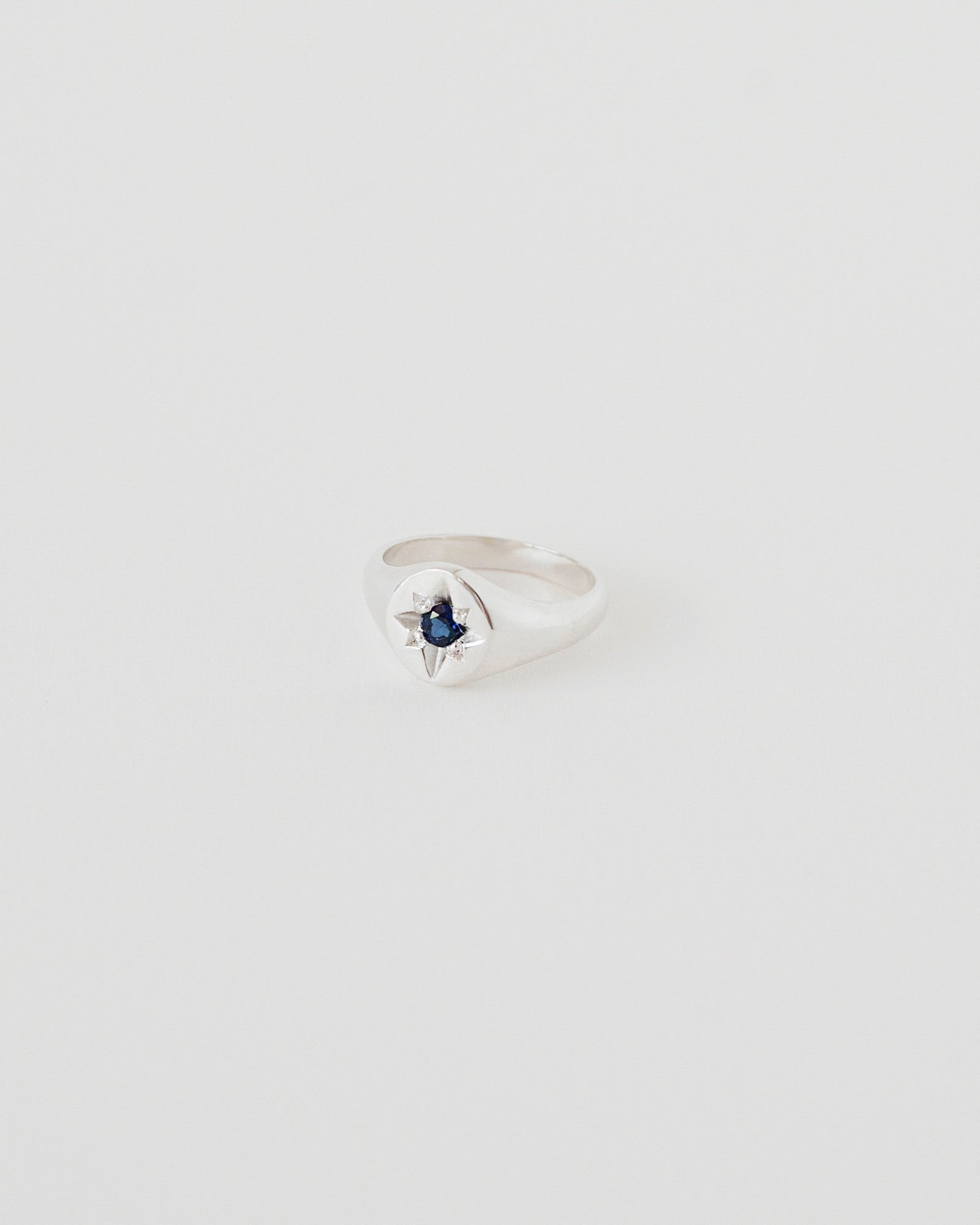 NOVA RING | BLUE SAPPHIRE